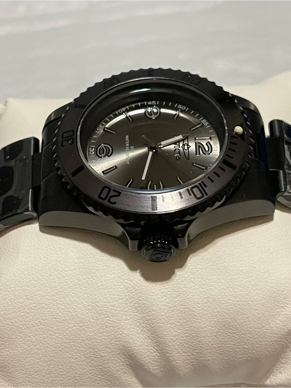Invicta Specialty Velario Men's Watch - 41mm. Black X Black new
